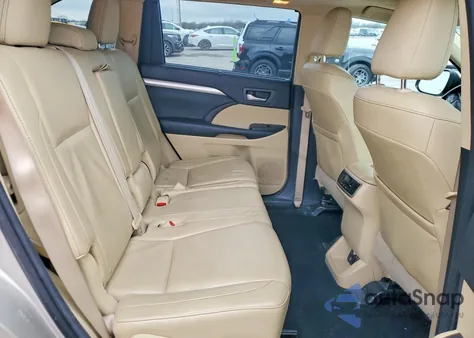 2015 Toyota Highlander Xle from USA, damaged, VIN 5TDKKRFH2FS079147